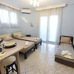 Seafrontgardenhouse Nea Iraklitsa