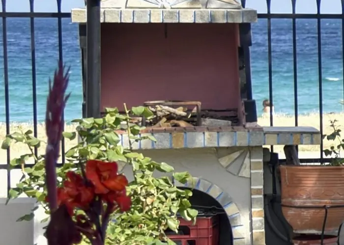 Seafrontgardenhouse Διαμέρισμα Nea Iraklitsa